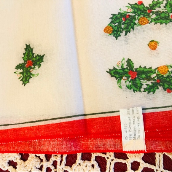 12 VTG Christmas Napkins Handkerchief Cotton Blend - Picture 5 of 8